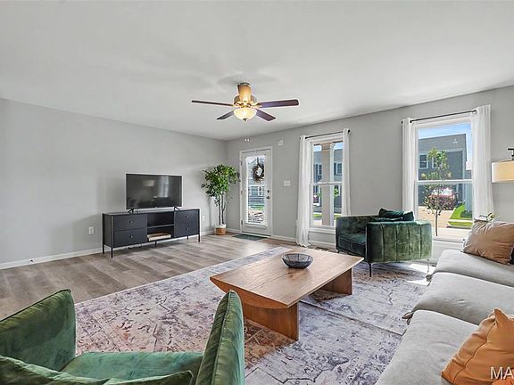 4th image of 3096 Pirogue St