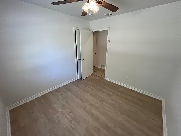 1027 Caladium Dr — Photo 13