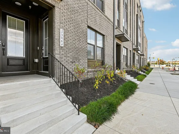 2506 W Peninsula Dr #A, Baltimore, MD 21230