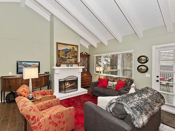3rd image of 26580 Lake Forest Dr
