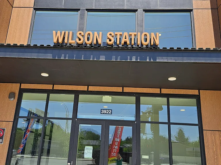 Wilson Station Apartments — Photo 10