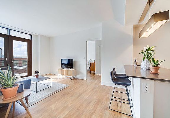 5th image of 595 Baltic St #G
