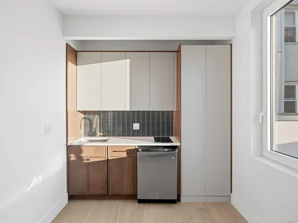 109 South 3rd Street image 1 of 10