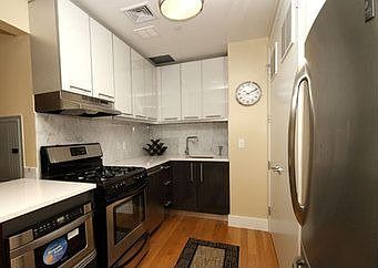 2nd image of 589 Flushing Ave APT 5B