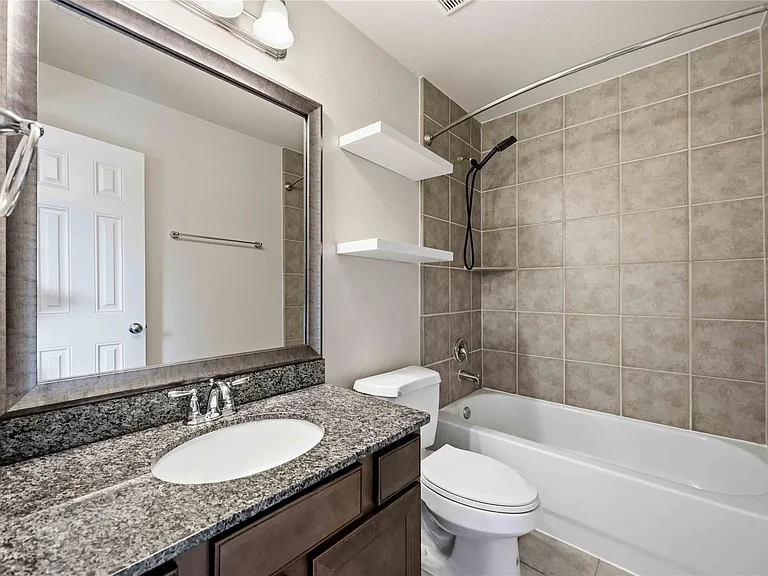 10702 Clearview Villa Pl — Photo 13
