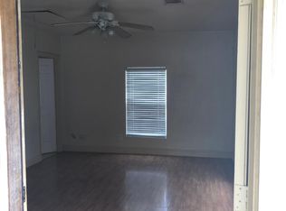 1542 Lombardy St, Houston, TX 77023