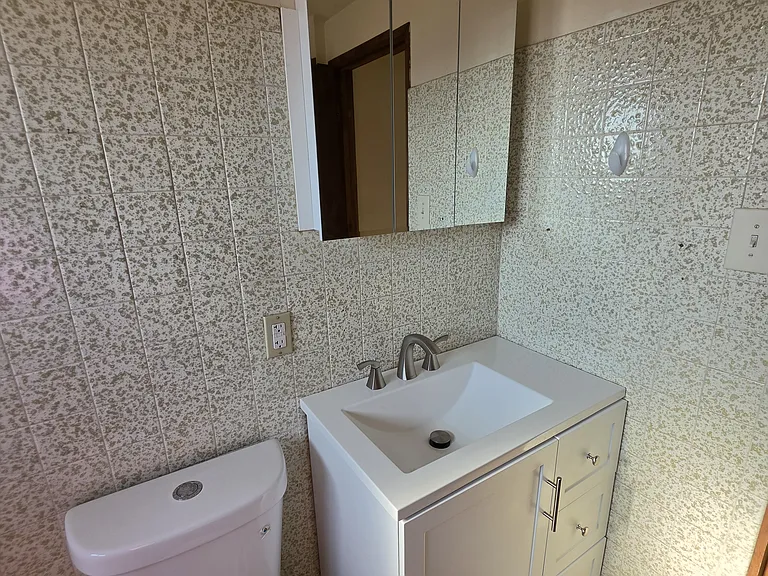 2625 Florida St NE — Photo 16