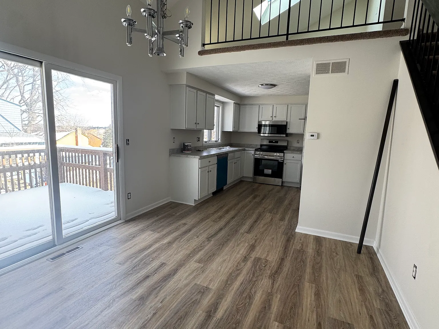 Two Bedroom Townhouse in Stillmeadow Court — Photo 4