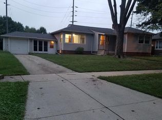 7528 Olcott Ave, Hammond, IN 46323