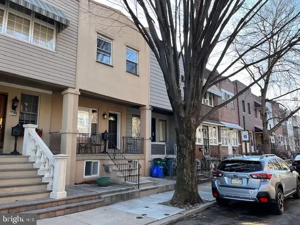 2823 S 11th St, Philadelphia, PA 19148