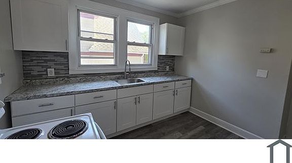 3rd image of 312 Huntington St #3