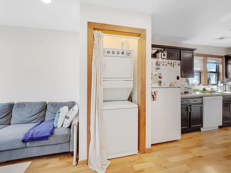 1148 W Belmont Ave #3 — Photo 7
