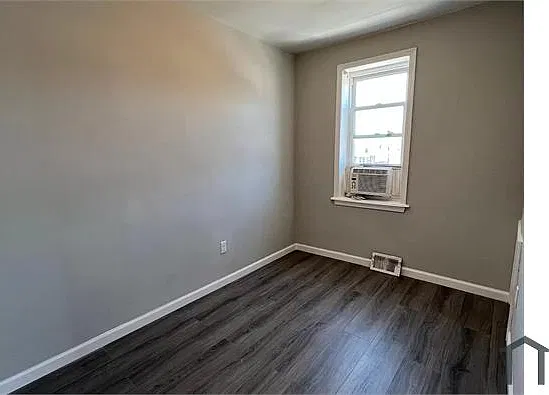 2 bed, $1,605 — Photo 3