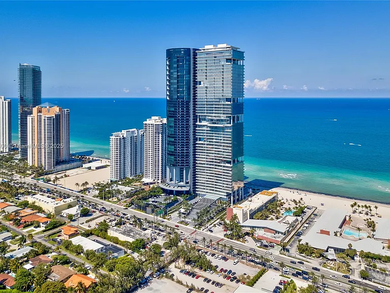 18555 Collins Ave #2403 — Photo 39