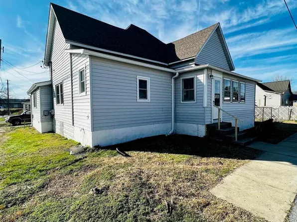 502 W Jefferson St, Marion, IL 62959