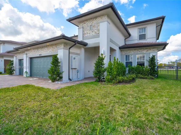 4367 SW 123rd Ln, Fort Lauderdale, FL 33330