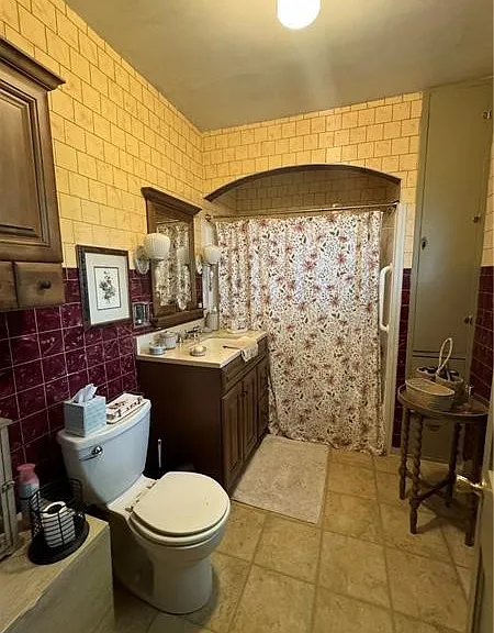 149 S Franklin St — Photo 10