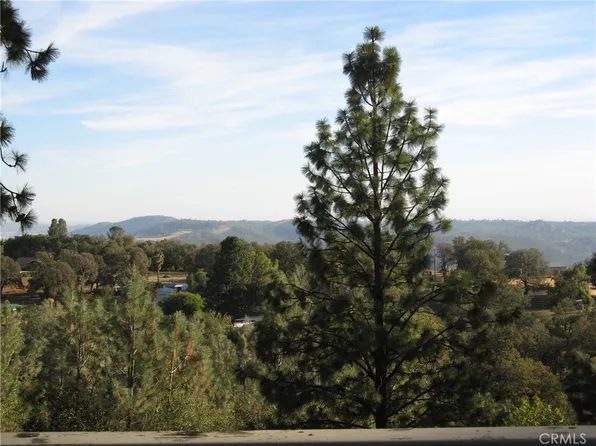 3674 Oak Ravine Ln, Oroville, CA 95965