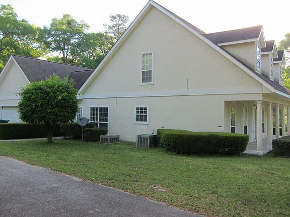 2nd image of 5198 Clubhouse Dr