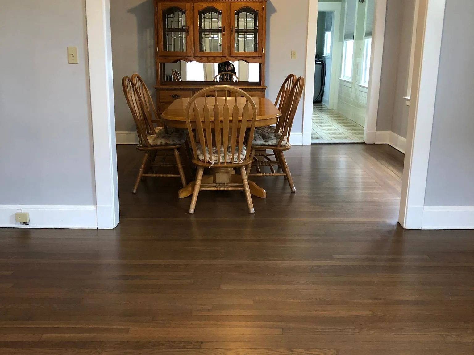 2 bed, 1100 sqft, $2,100 — Photo 2