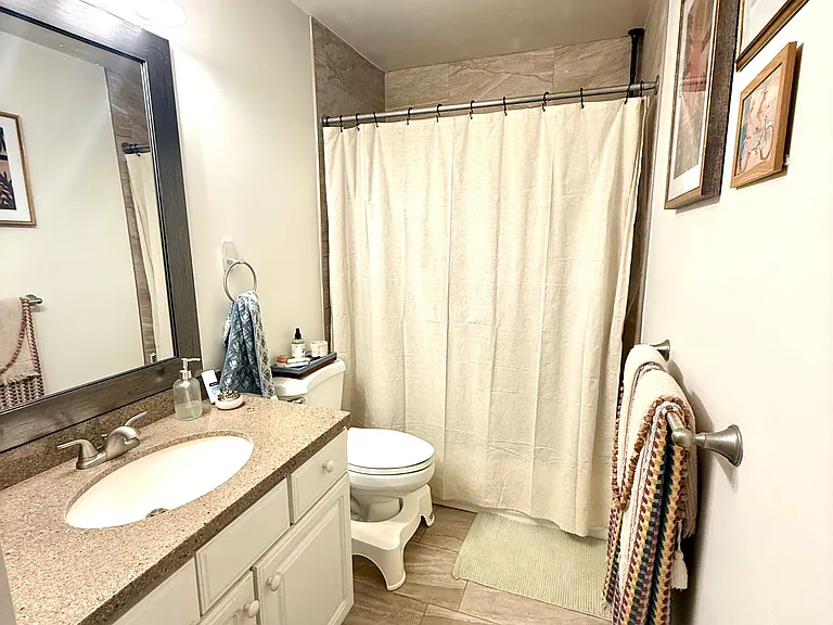 2308 Dorsett Dock Rd — Photo 2