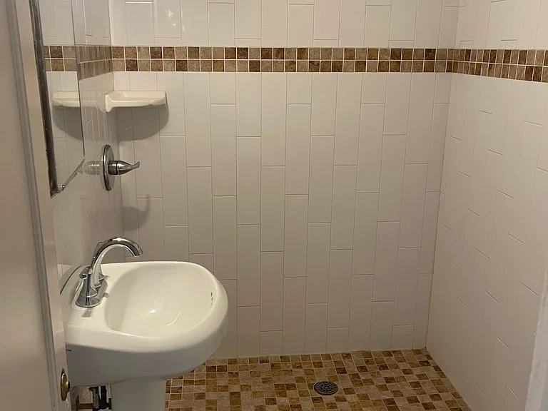 1308 S Pearl St #4 — Photo 6