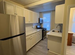 125 Sibley Ave #B, Ardmore, PA 19003