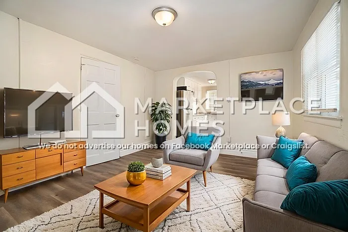 717 Kalb St SE #B — Photo 4