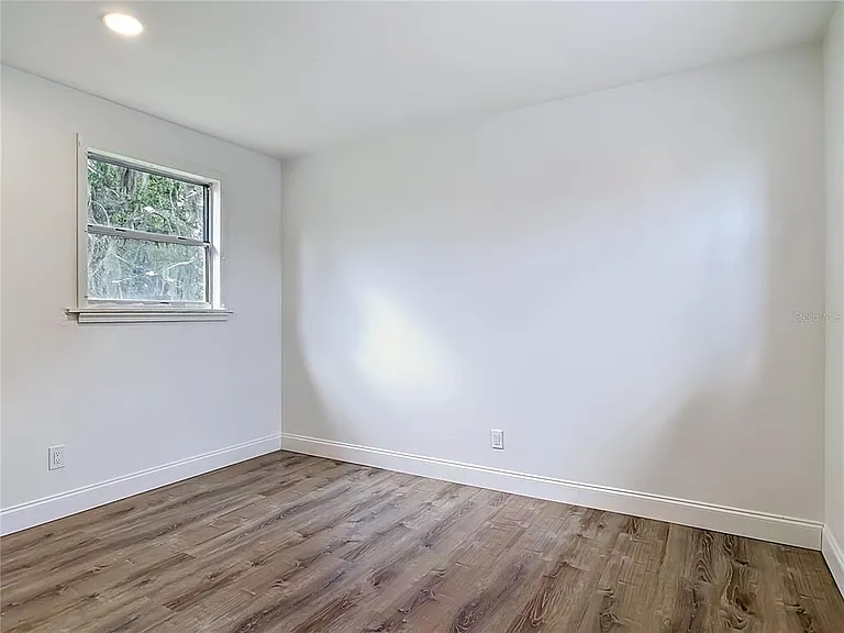 234 N Adams St — Photo 18
