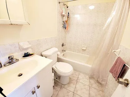 Rented by Brooklyn Property Group LLC | media 17