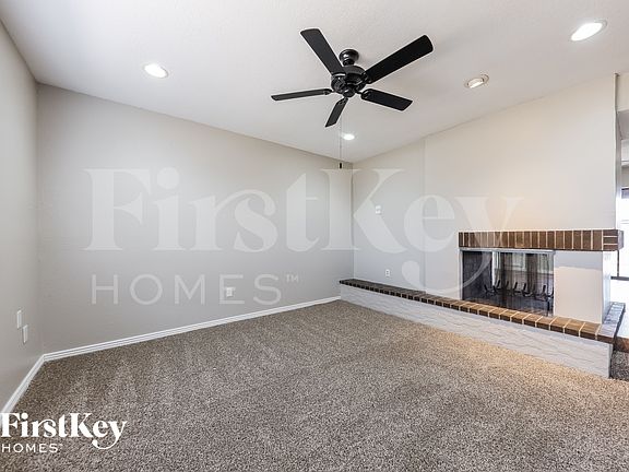 2nd image of 4840 W Mission Ln