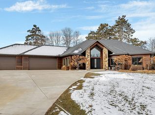 2945 Winnebago Rd, Sartell, MN 56377