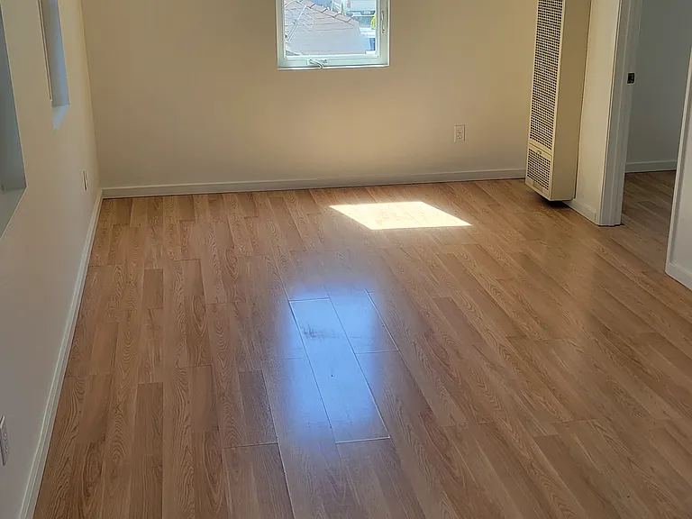 155 N C St #1/2 — Photo 5