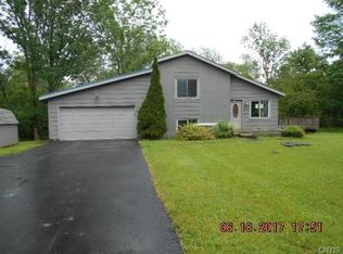 4570 NW Townline Rd, Marcellus, NY 13108