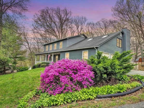1112 Cape Ann Ct, Salem, VA 24153