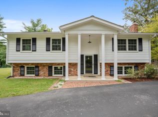 9375 Westfield Dr, White Plains, MD 20695