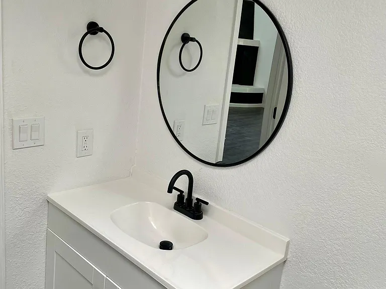 3531 Venus St — Photo 14