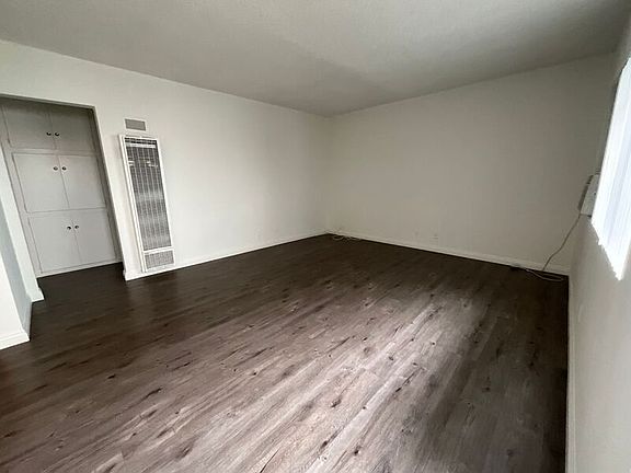 3rd image of 348-356 W Mountain View Ave #354