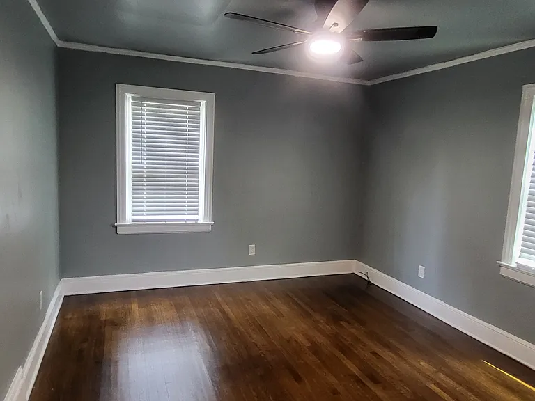 289 Marion Ave — Photo 13