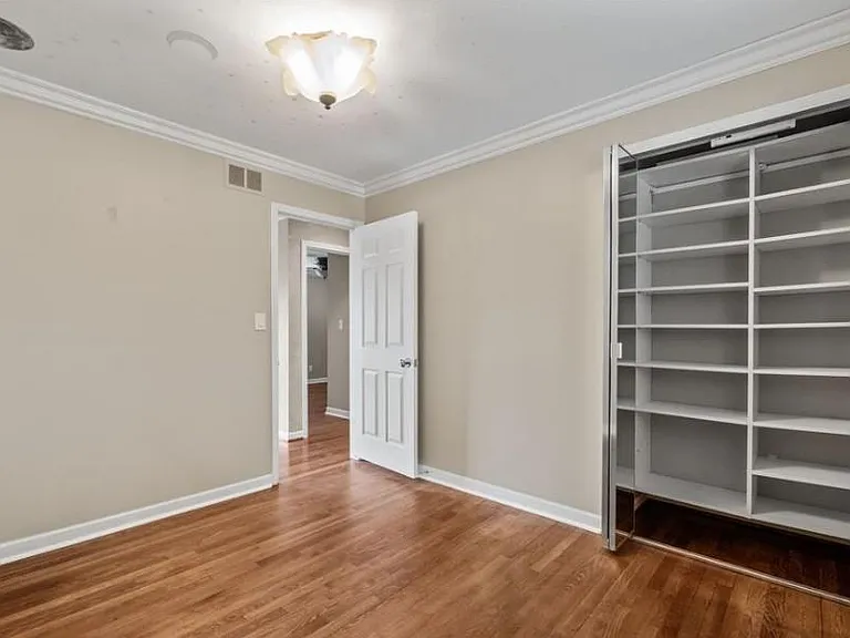 290 Winry Dr — Photo 20