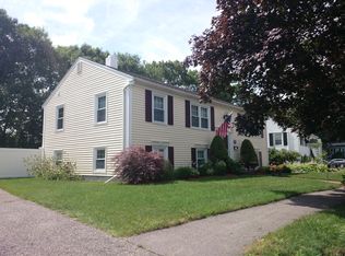 22 Cedarcrest Cir, West Roxbury, MA 02132