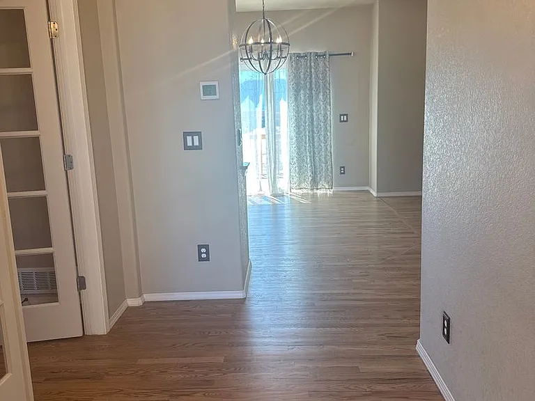 10732 Echo Canyon Dr — Photo 2
