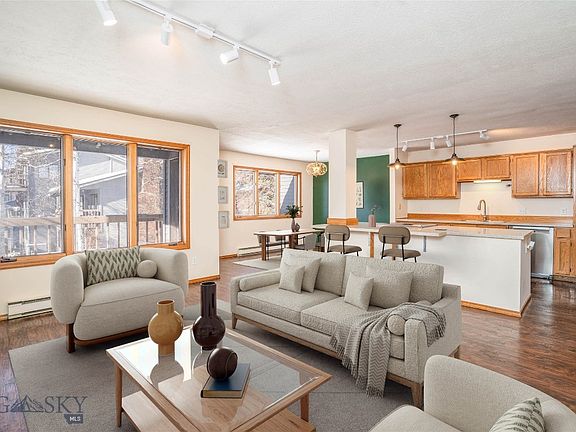 2nd image of 2200 W Dickerson St APT 45