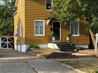 1108 Franklin Ave, Grand Haven, MI 49417