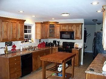 5th image of 10725 Thatcher Crest Dr