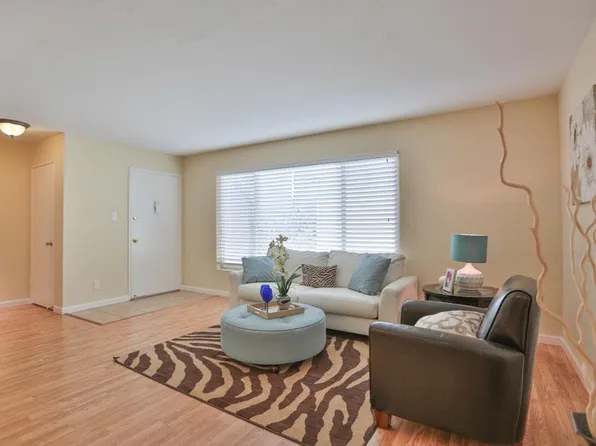 4425 Norwalk Dr APT 35, San Jose, CA 95129