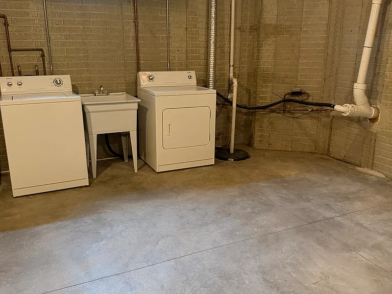 216 N Hickory St #216 — Photo 14