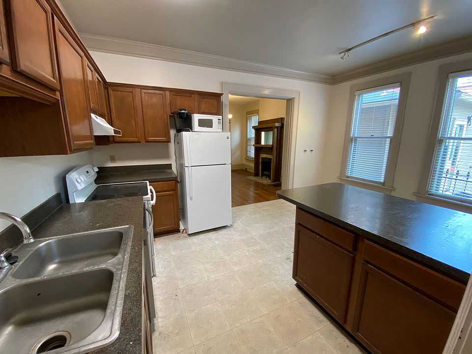 1st image of 1069 Neil Ave #18263047