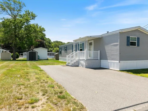 82 Caddy Drive, Salem, NH 03079