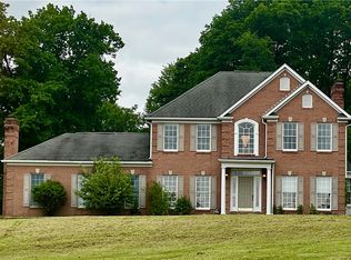 1849 Dutch Ridge Rd, Ellwood City, PA 16117